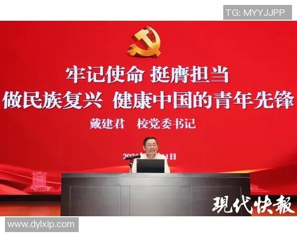 刘铮的成长之路：从青涩少年到职场精英的奋斗故事与人生感悟